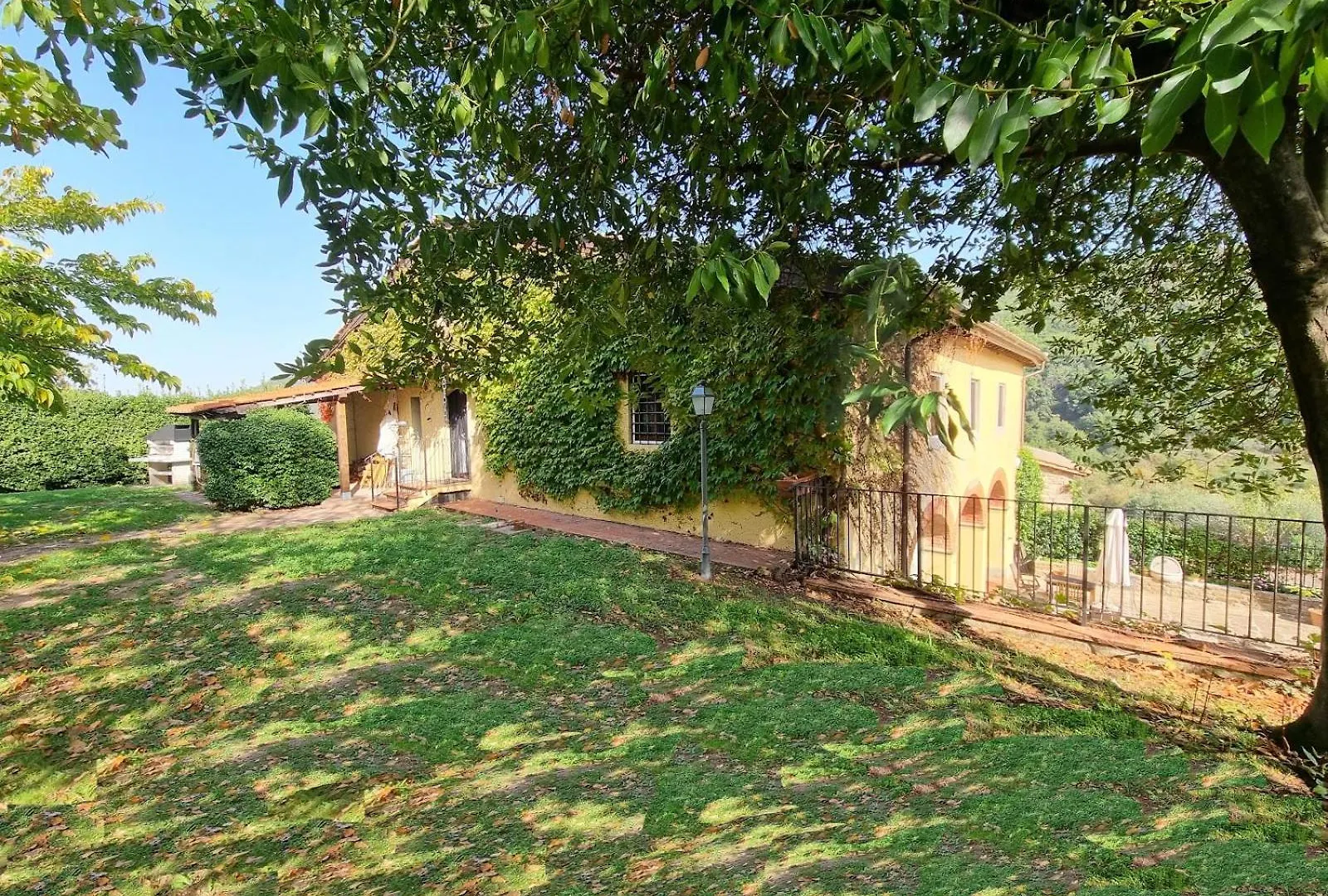 Villa La Monta Chiocchio 0*,  Italy